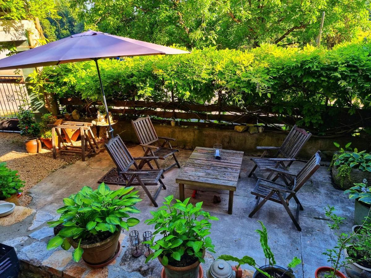 L'Ancienne Forge De Cregols Bed and Breakfast Exterior foto